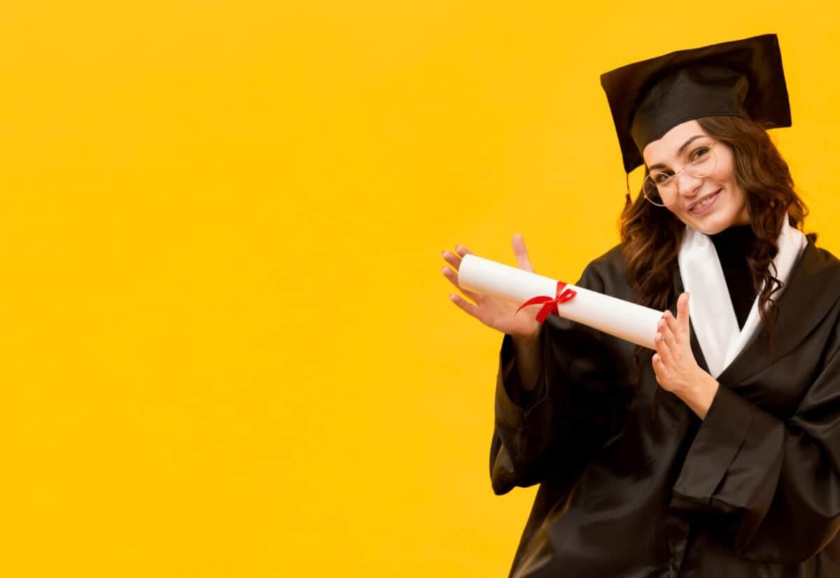 Grad Živinice objavio konkurse za dodjelu stipendija: 1.000 KM za studente