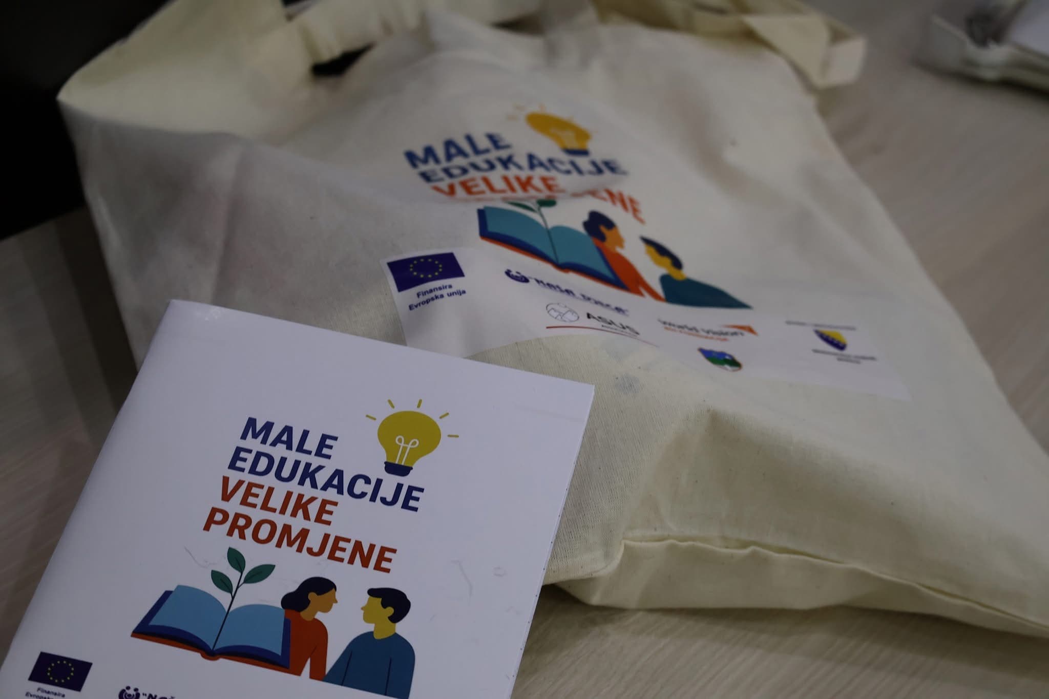 Znanje koje pokreće mlade: Male edukacije, velike promjene