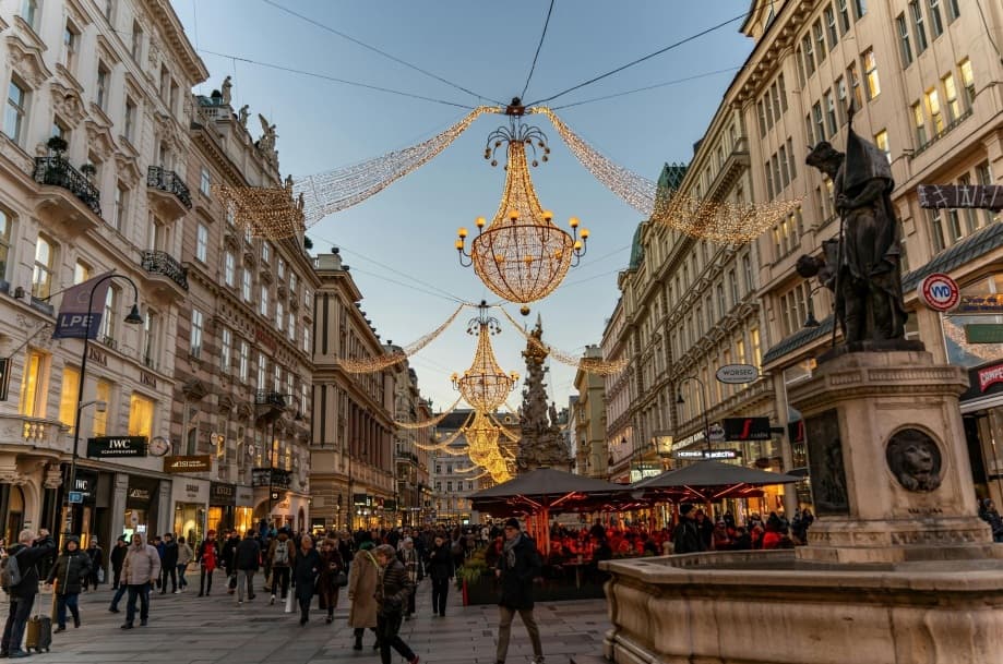 Dok Evropa štedi, Beč ulaže 149 miliona eura u radna mjesta i kvalifikacije