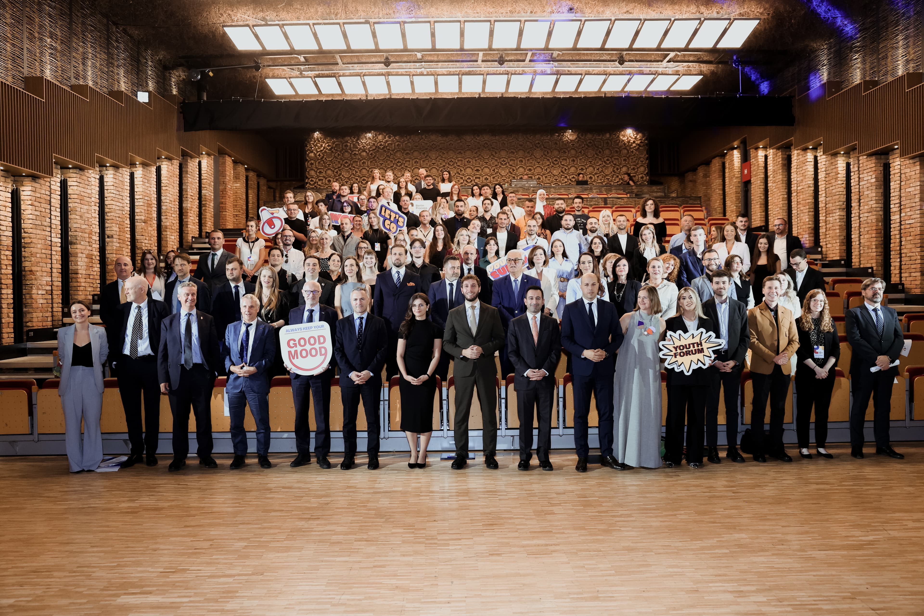 Otvoren poziv: Forum mladih Zapadnog Balkana 2026 u Budvi okuplja mlade, lidere regiona i EU